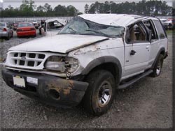  rollover with severe roof crush to Jeep Grand Cherokee, Massive roof collapse defects,suv rollover,roof collapse,roof failure,defects, welding failure, product liability lawsuit, lawyer,suv rollovers,lawsuit,recall ,Texas,attorney